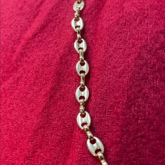 VINTAGE Givenchy NECKLACE EUC Gold - Picture 6 of 13